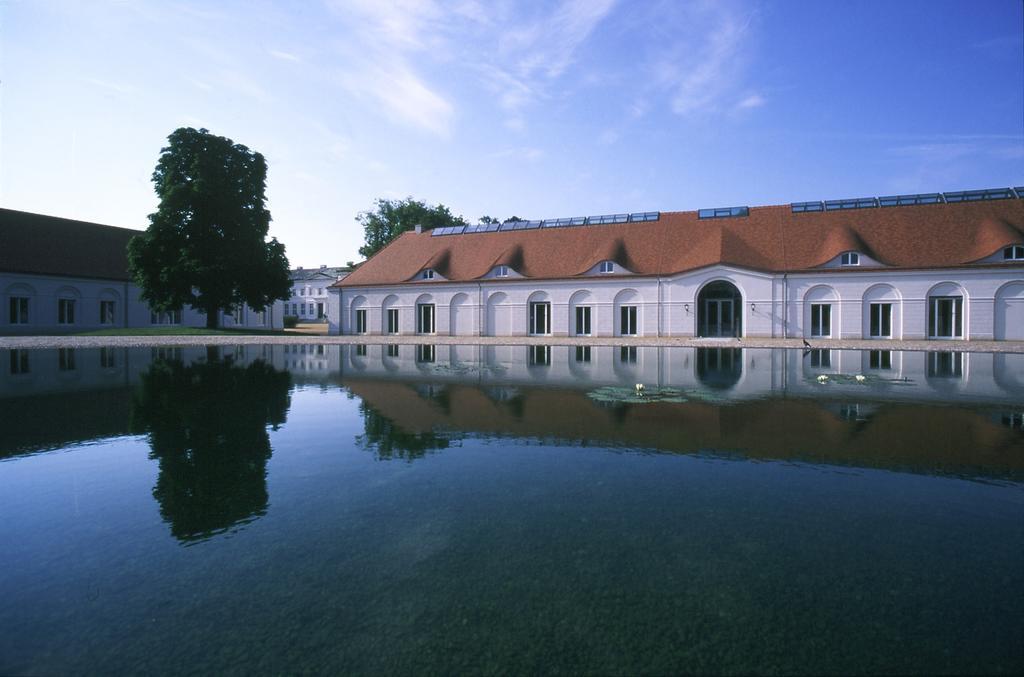 Hotel Schloss Neuhardenberg Exterior photo
